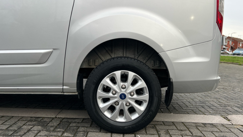 Ford Transit Custom 280 L1 Diesel Fwd 2.0 EcoBlue 130ps Low Roof Limited Van